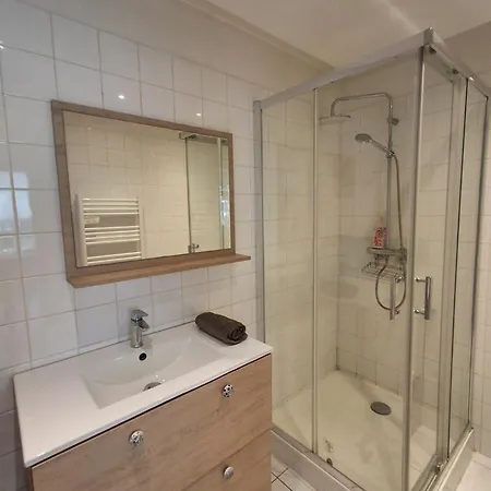 A 100m De La De Juan-les-pins Apartamento